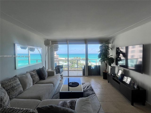 5151 Collins Ave 1035, Miami Beach, FL 33140
