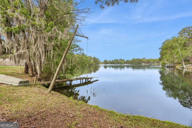 1840 Scrubby Bluff Road, Kingsland, GA 31548