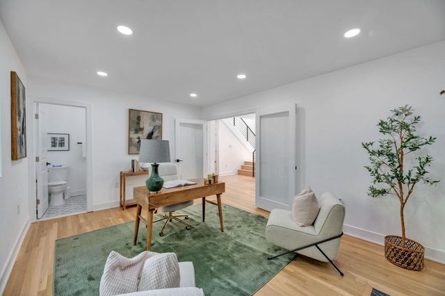 4248 NW BLAGDEN AVE NW, Washington, DC 20011