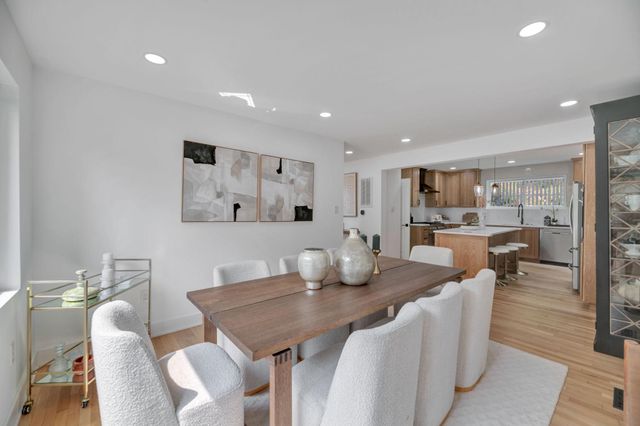 4248 NW BLAGDEN AVE NW, Washington, DC 20011
