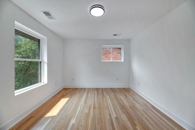 4248 NW BLAGDEN AVE NW, Washington, DC 20011
