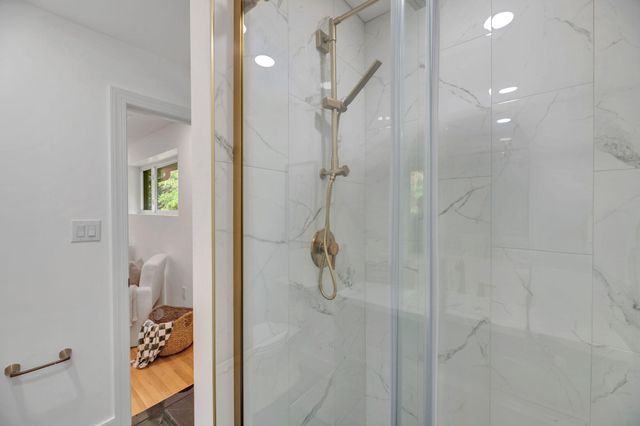 4248 NW BLAGDEN AVE NW, Washington, DC 20011