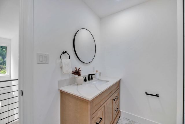 4248 NW BLAGDEN AVE NW, Washington, DC 20011