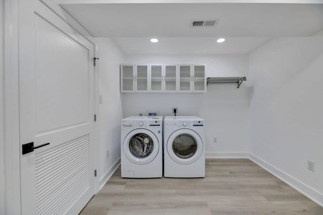4248 NW BLAGDEN AVE NW, Washington, DC 20011