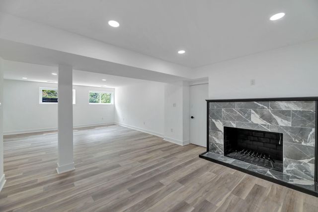 4248 NW BLAGDEN AVE NW, Washington, DC 20011
