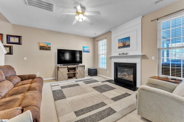 16 Semmelrock Drive, Simpsonville, SC 29680