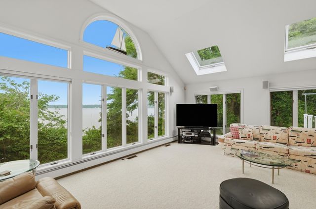 34 Shirley Point Road, Centerville, MA 02632