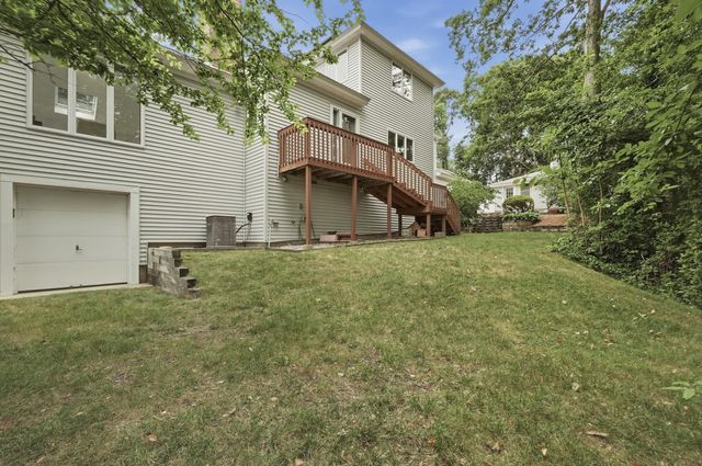 34 Shirley Point Road, Centerville, MA 02632