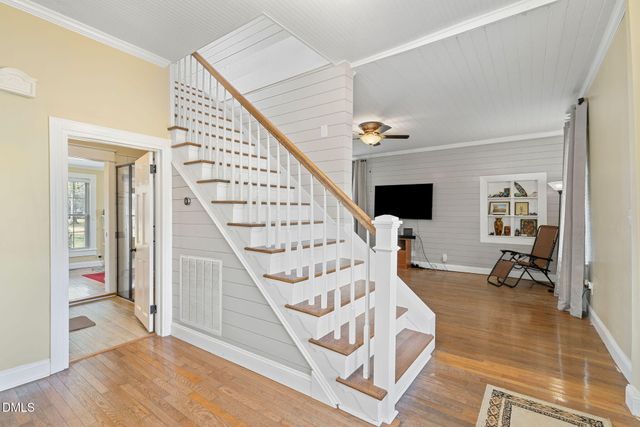 128 E Railroad Street, La Grange, NC 28551