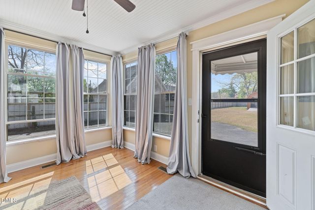 128 E Railroad Street, La Grange, NC 28551