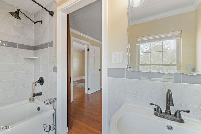 128 E Railroad Street, La Grange, NC 28551