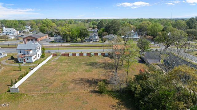 128 E Railroad Street, La Grange, NC 28551
