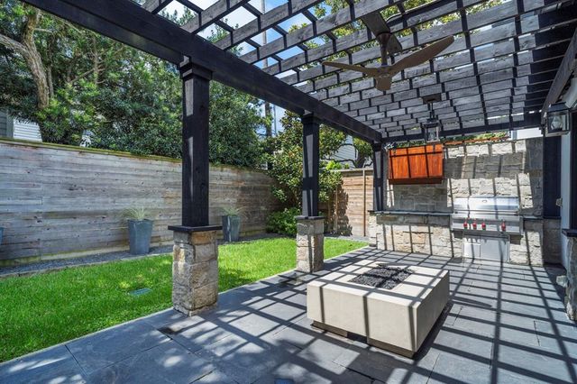 2719 Pittsburg Street, Houston, TX 77005