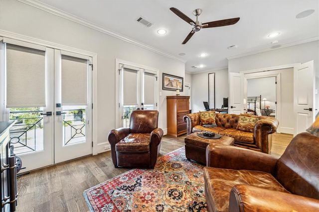 2719 Pittsburg Street, Houston, TX 77005