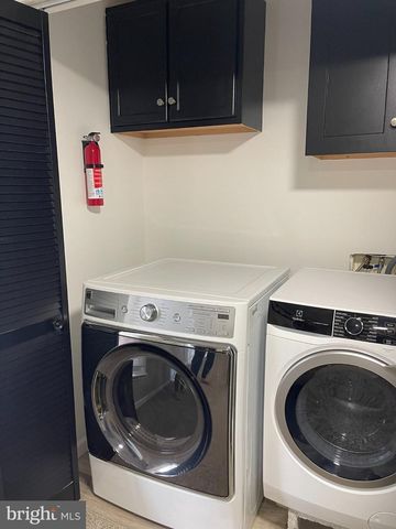 39 LISA DR, Newark, DE 19702