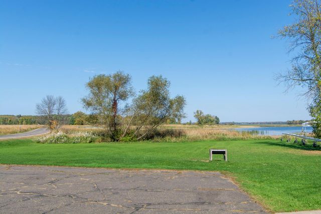 900 Father Hennepin Park Road, Isle, MN 56342