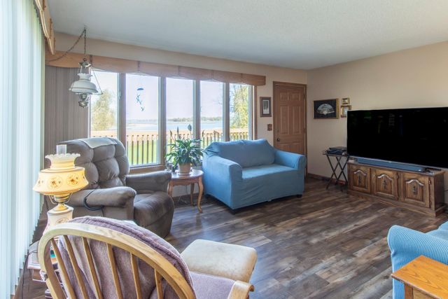 900 Father Hennepin Park Road, Isle, MN 56342