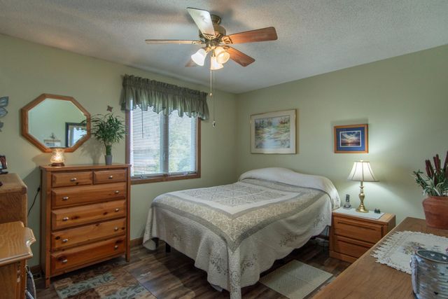 900 Father Hennepin Park Road, Isle, MN 56342