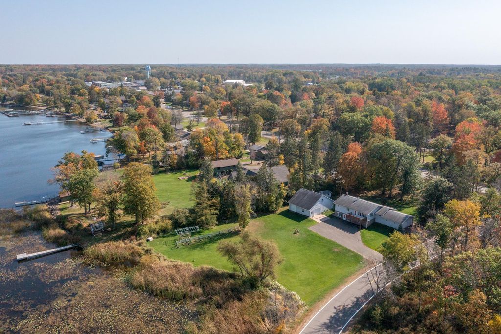 900 Father Hennepin Park Road, Isle, MN 56342