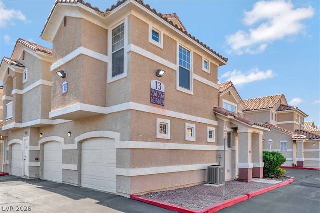 5855 VALLEY Drive 2063, North Las Vegas, NV 89031