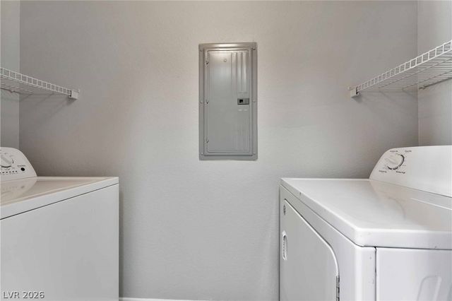 5855 VALLEY Drive 2063, North Las Vegas, NV 89031