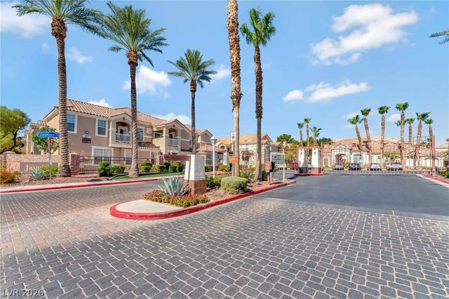 5855 VALLEY Drive 2063, North Las Vegas, NV 89031