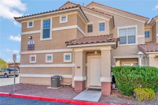 5855 VALLEY Drive 2063, North Las Vegas, NV 89031