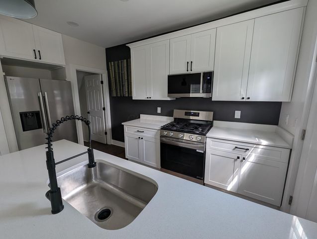 723 Stewart Avenue, Columbus, OH 43206