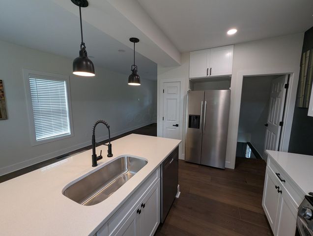 723 Stewart Avenue, Columbus, OH 43206