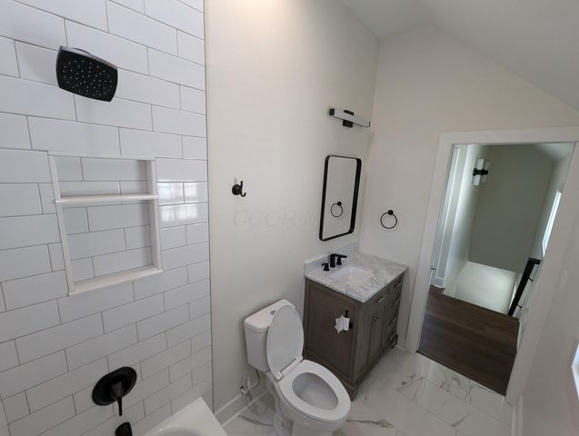 723 Stewart Avenue, Columbus, OH 43206