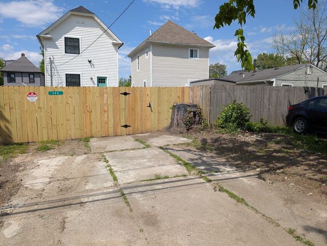 723 Stewart Avenue, Columbus, OH 43206