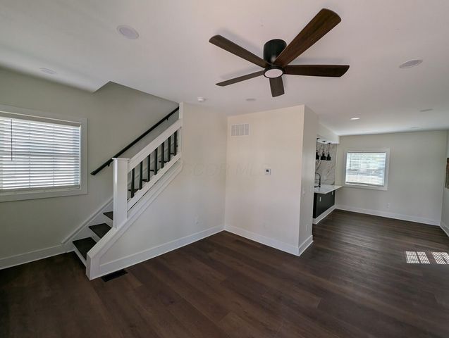 723 Stewart Avenue, Columbus, OH 43206
