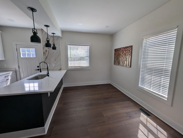 723 Stewart Avenue, Columbus, OH 43206