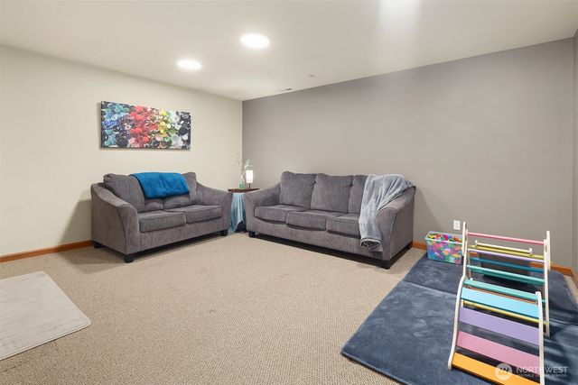 2123 131st Place SW, Everett, WA 98204