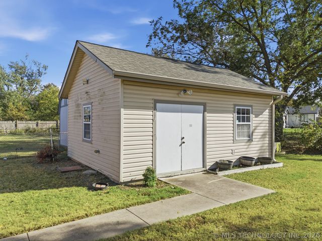 12308 E 18th Street, Tulsa, OK 74128