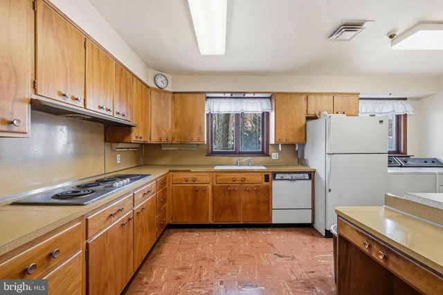 23 LAKE ST, Bridgeton, NJ 08302