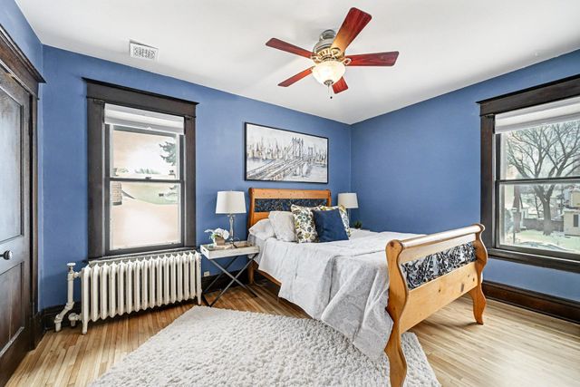 1239 Charles Avenue, Saint Paul, MN 55104