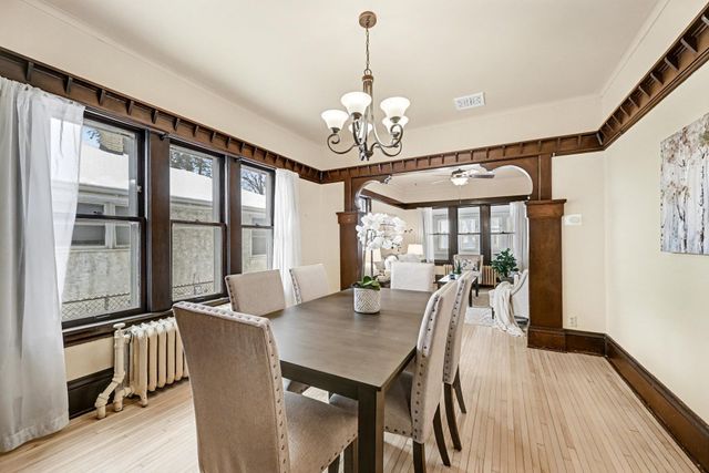 1239 Charles Avenue, Saint Paul, MN 55104