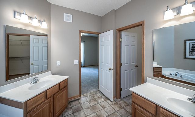 20600 Cypress Drive, Farmington, MN 55024