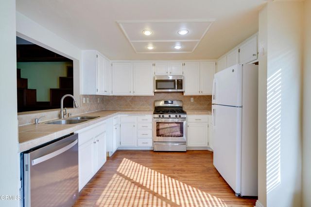 747 E California Boulevard 4, Pasadena, CA 91106