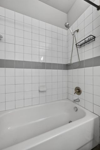 2502 Leon ST 304, Austin, TX 78705