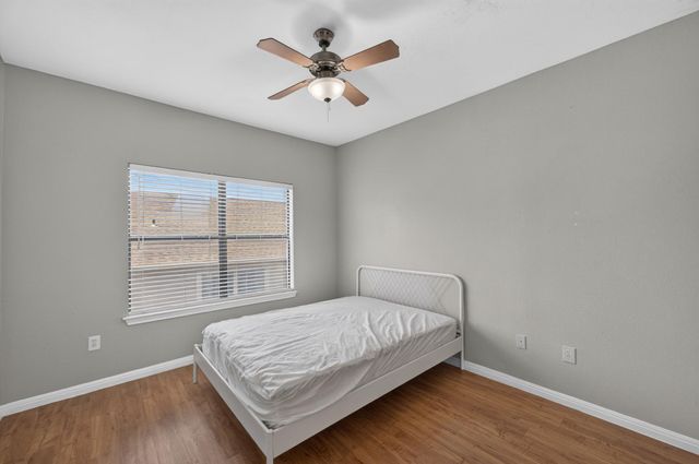 2502 Leon ST 304, Austin, TX 78705