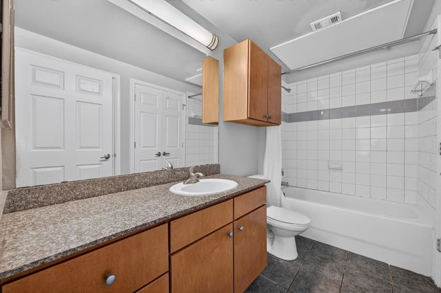 2502 Leon ST 304, Austin, TX 78705