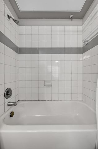 2502 Leon ST 304, Austin, TX 78705