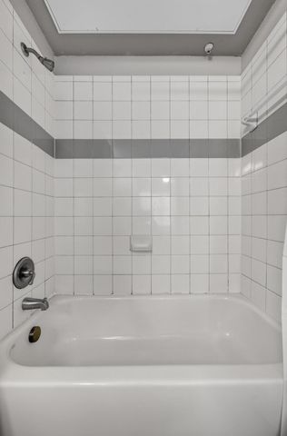 2502 Leon ST 304, Austin, TX 78705