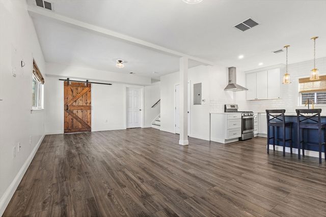 3 Clinton Rd, Revere, MA 02151