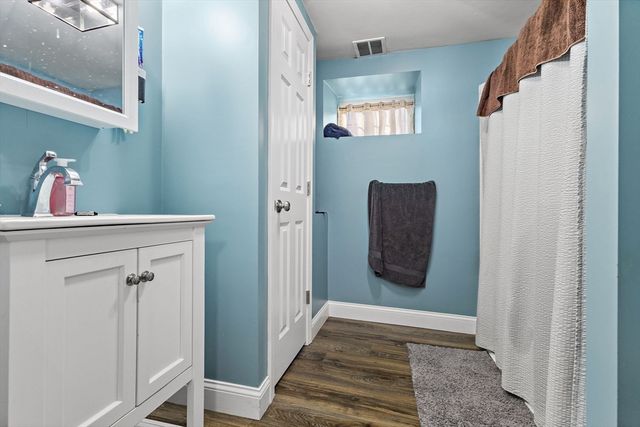 3 Clinton Rd, Revere, MA 02151