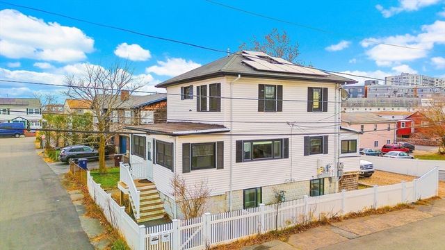 3 Clinton Rd, Revere, MA 02151