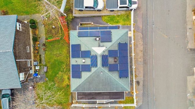 3 Clinton Rd, Revere, MA 02151