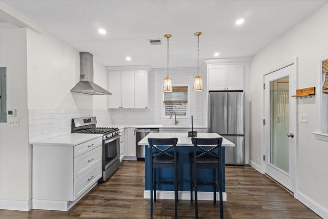 3 Clinton Rd, Revere, MA 02151